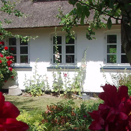 Дом отдыха Two-bedroom Holiday In